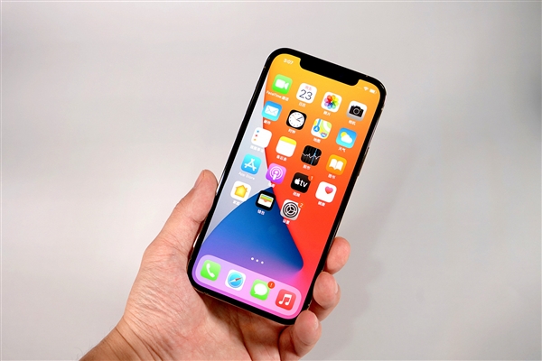 平果苹果手机维修分享iOS 14.2修订版已到，专属iPhone 12系列 